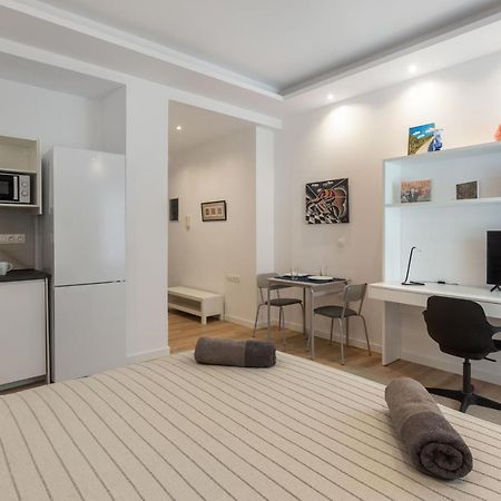 Brand New Apartment In أثينا المظهر الخارجي الصورة