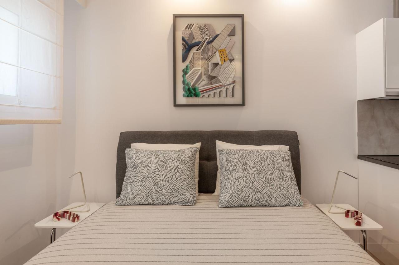 Brand New Apartment In أثينا المظهر الخارجي الصورة